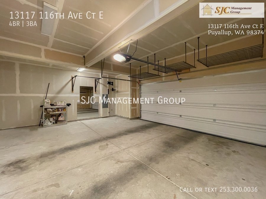 Beautiful 4+ Bed South Hill Home, Huge Yard property image