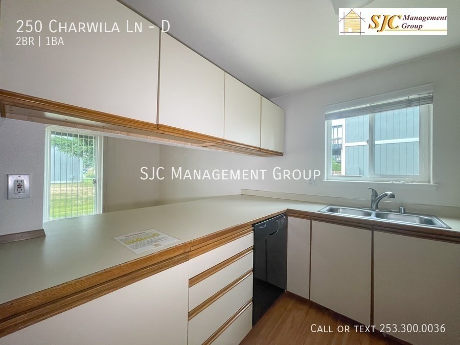 Two bedroom unit in Enumclaw property image