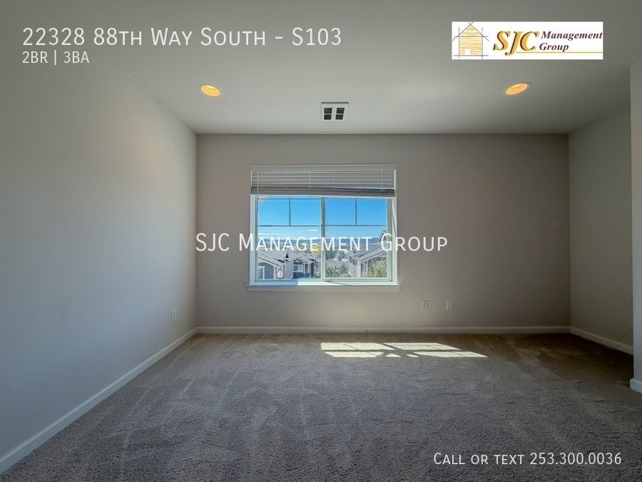 Two bed 2.5 bath townhome for rent in Kent property image