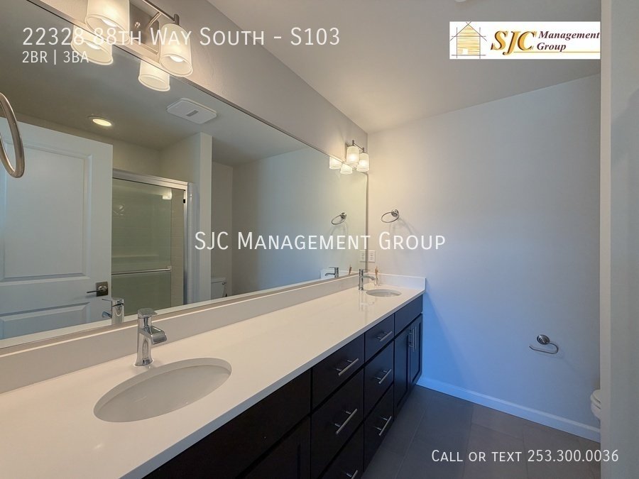 Two bed 2.5 bath townhome for rent in Kent property image