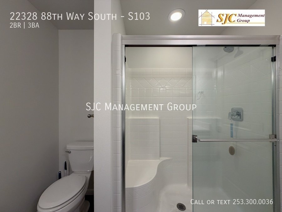 Two bed 2.5 bath townhome for rent in Kent property image