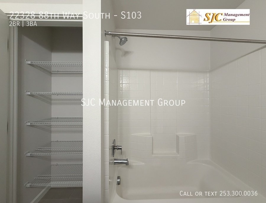 Two bed 2.5 bath townhome for rent in Kent property image
