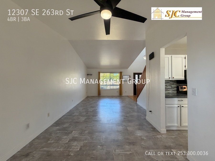 Four Bedroom 2.5 bath home for rent in Kent property image