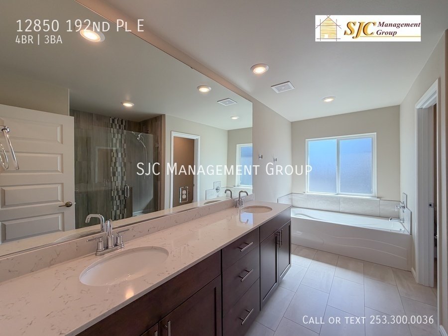 Four Bedroom 2.5 bath home for rent in Tehaleh property image