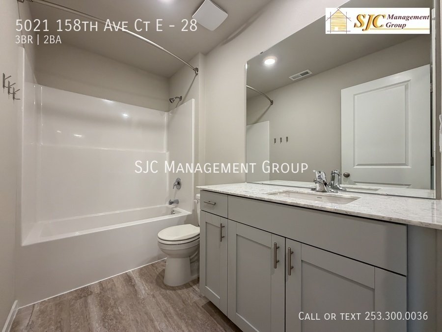 Three bedroom 2 bath Townhome for rent in Sumner property image