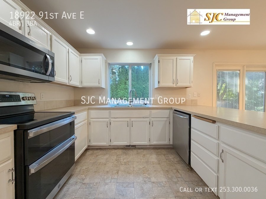 Four Bedroom 2.5 bath home for rent in Puyallup Hillsborough South Hill property image