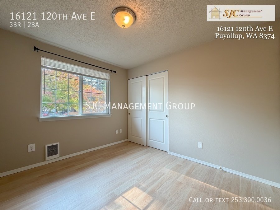 Lovely South Hill Rambler  3 bedrooms, Bonus Room +Huge yard! property image