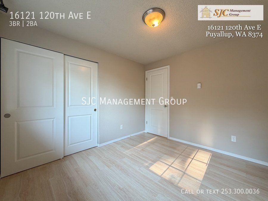 Lovely South Hill Rambler  3 bedrooms, Bonus Room +Huge yard! property image