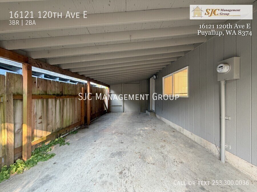 Lovely South Hill Rambler  3 bedrooms, Bonus Room +Huge yard! property image