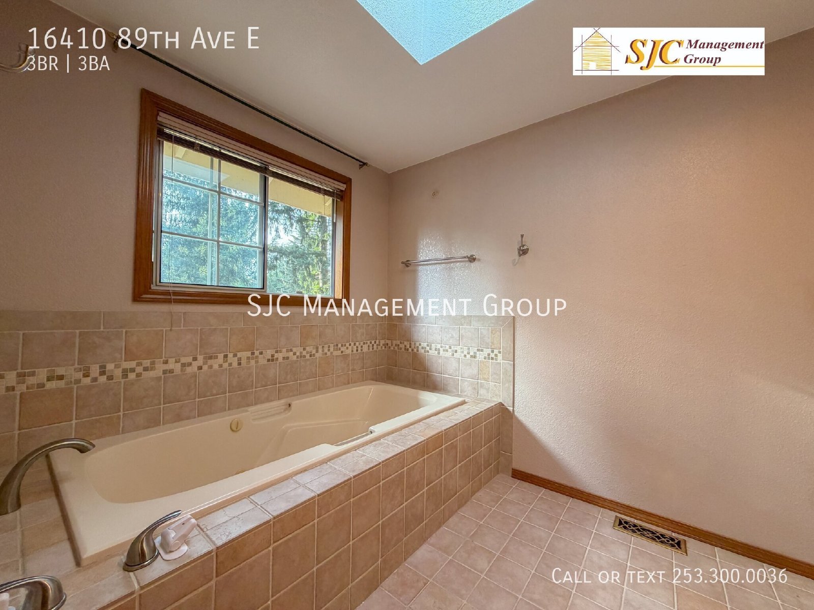 Three bedroom 2,5 bath home for rent in Gem Heights Puyallup property image