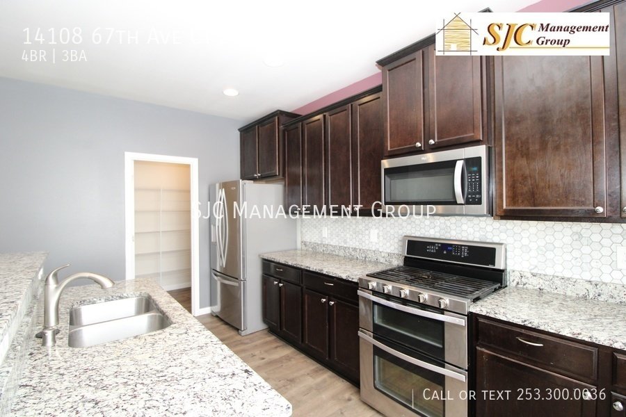 Four bedroom home in Puyallup property image