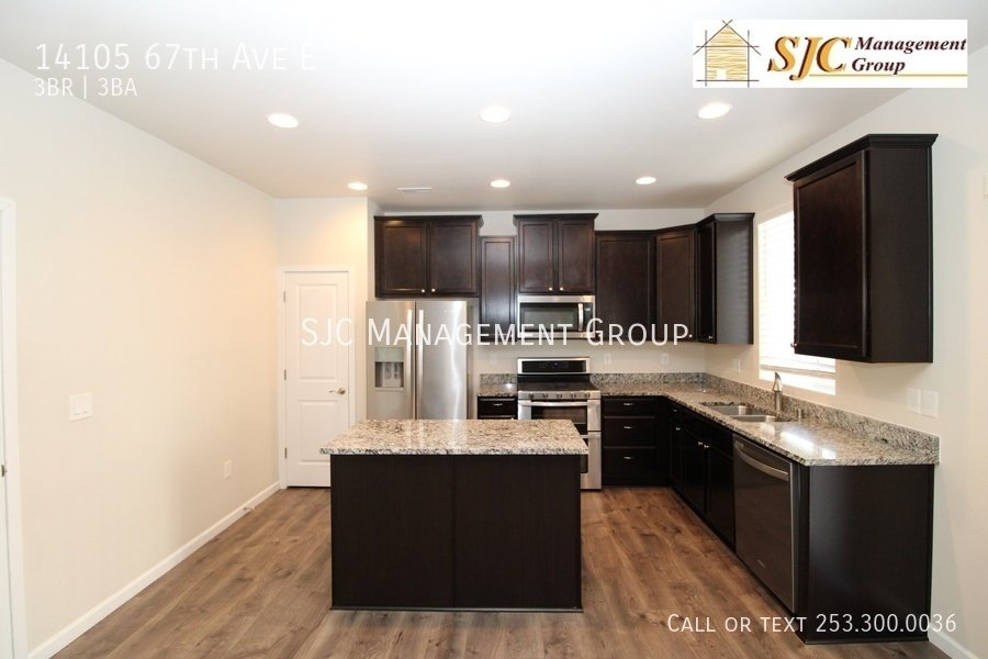 Three bedroom home in Puyallup property image