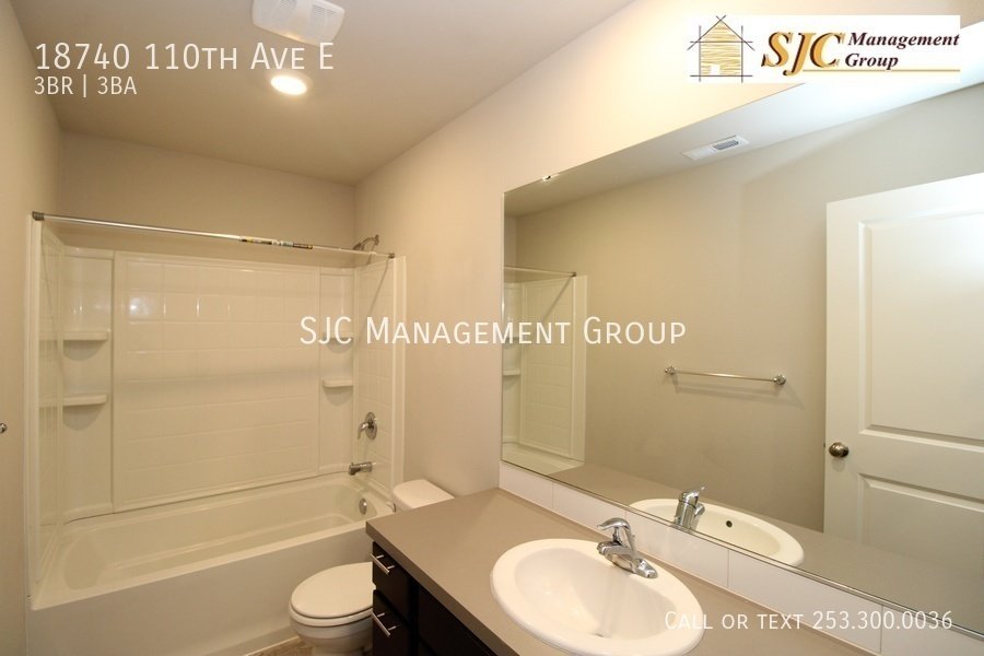 Three bedroom home for rent in Puyallup property image