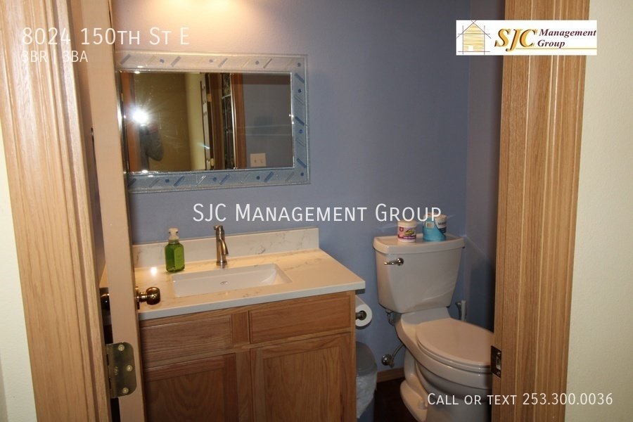 Three bedroom 2.5 bath with bonus space and office for rent in South Hill Puyallup property image