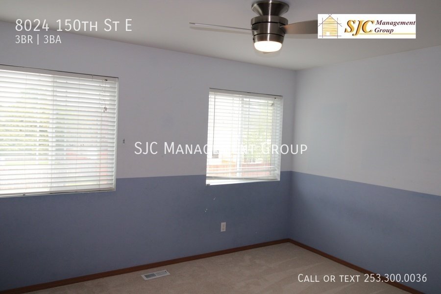 Three bedroom 2.5 bath with bonus space and office for rent in South Hill Puyallup property image