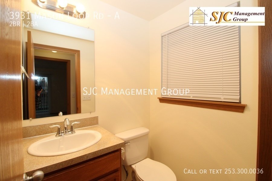 Two-bedroom unit for rent in Tacoma property image