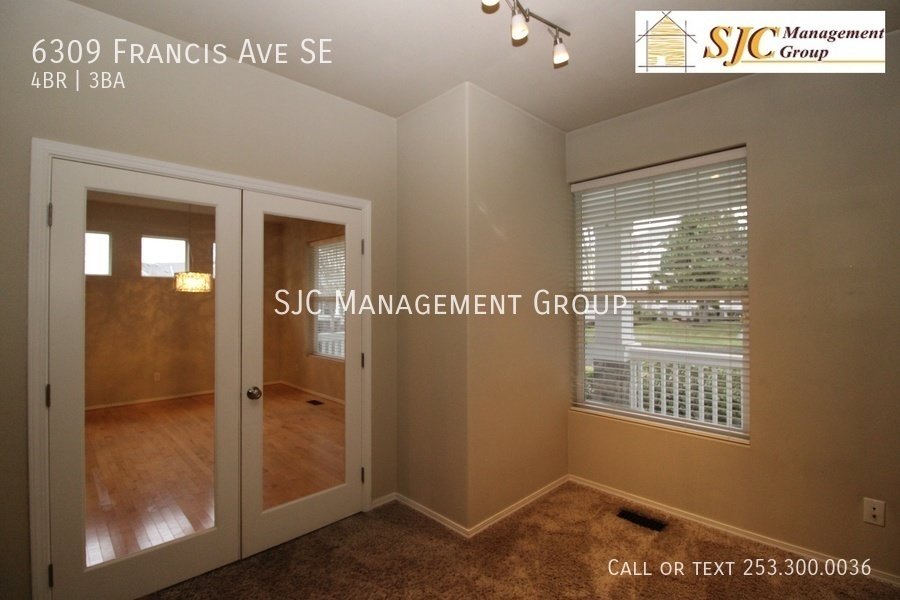 Four bedroom home in Lakeland Hills neighborhood for rent property image