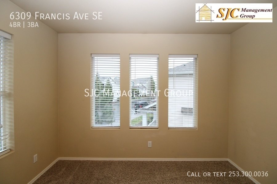 Four bedroom home in Lakeland Hills neighborhood for rent property image