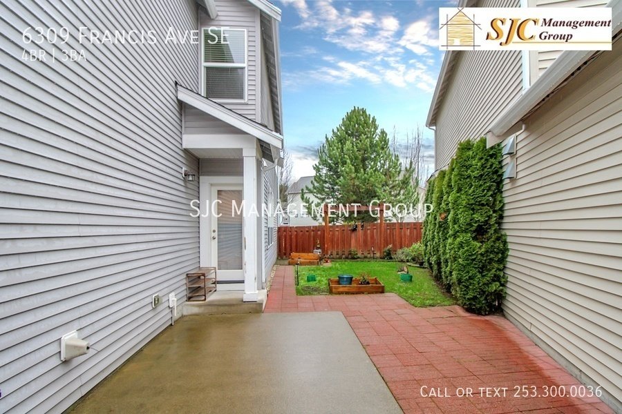 Four bedroom home in Lakeland Hills neighborhood for rent property image