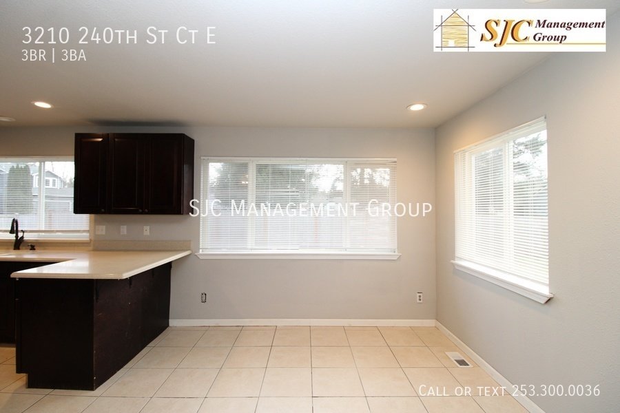 Two Story Home with Large Fenced Yard For Rent In Spanaway property image