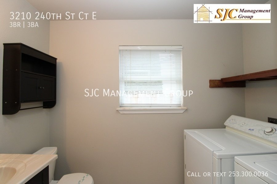 Two Story Home with Large Fenced Yard For Rent In Spanaway property image