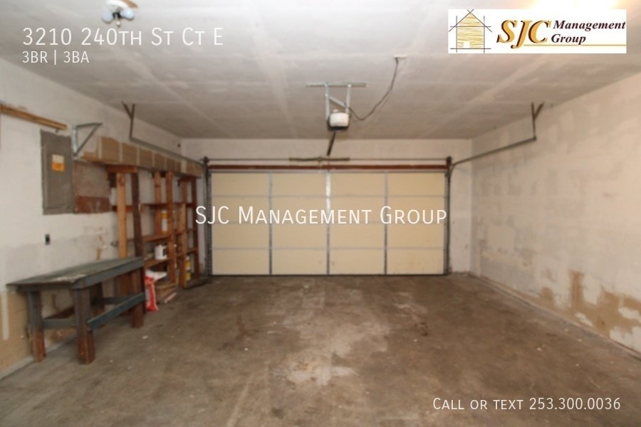 Two Story Home with Large Fenced Yard For Rent In Spanaway property image