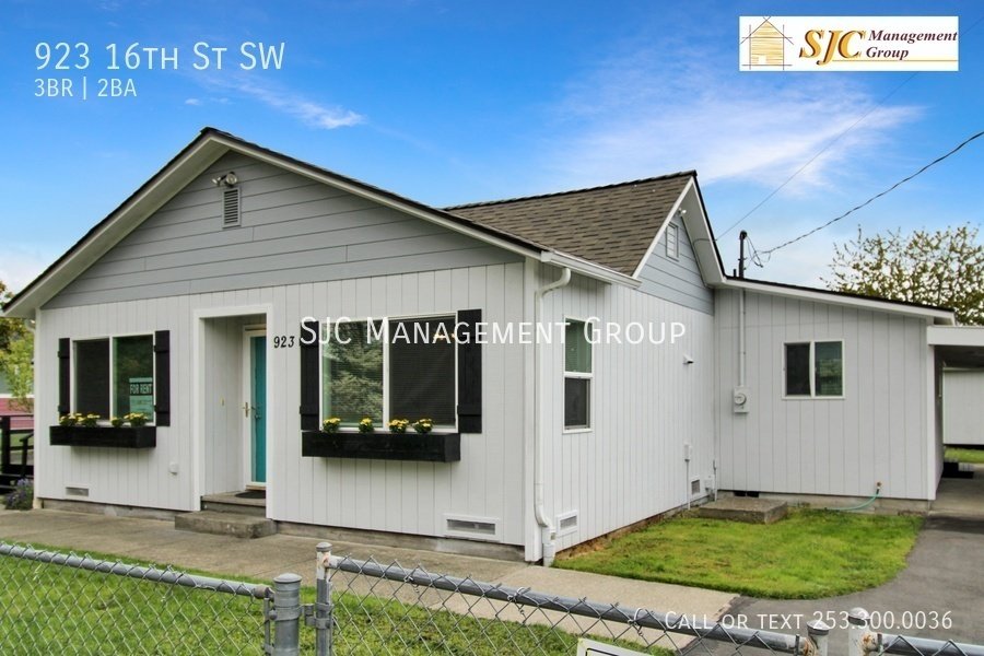 Three bedroom two bath home for rent Puyallup Valley property image