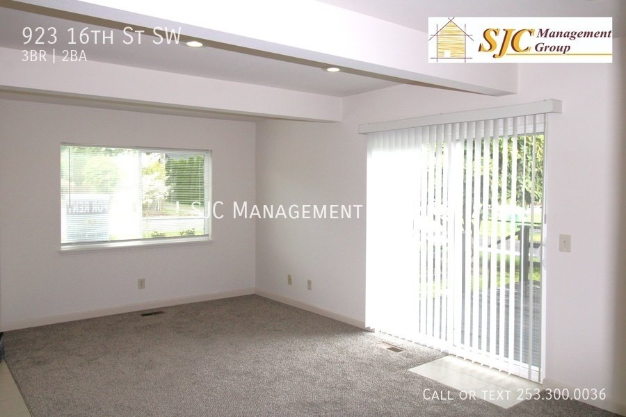 Three bedroom two bath home for rent Puyallup Valley property image