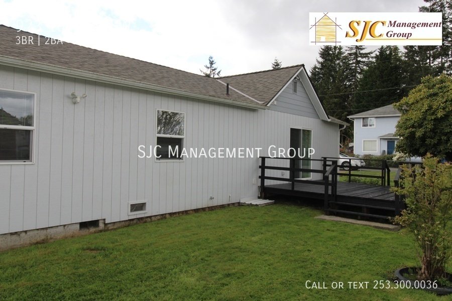 Three bedroom two bath home for rent Puyallup Valley property image
