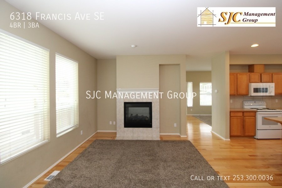 Four-bedroom home in Lakeland Hills for rent property image