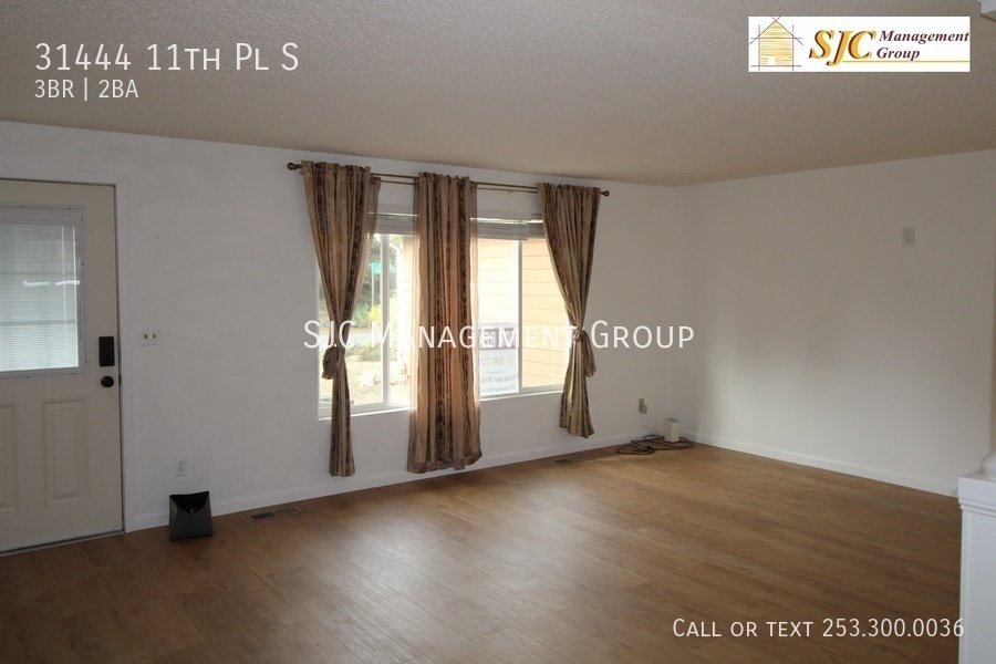 Three bedroom 2 bath duplex for rent in Federal Way property image