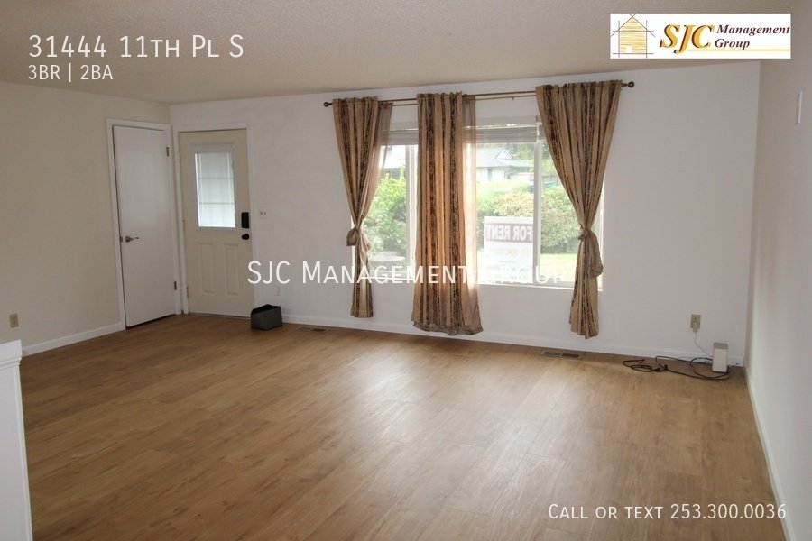 Three bedroom 2 bath duplex for rent in Federal Way property image