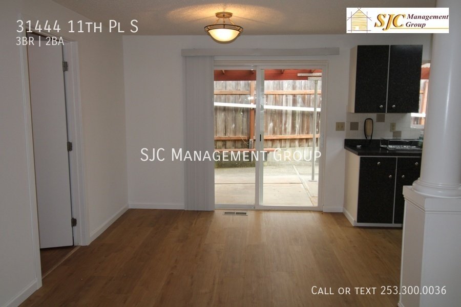 Three bedroom 2 bath duplex for rent in Federal Way property image