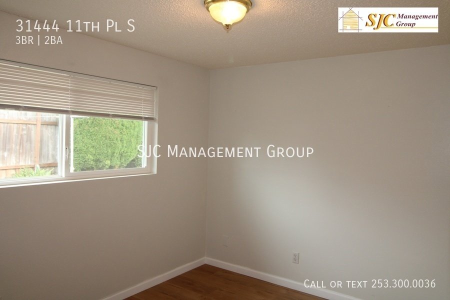 Three bedroom 2 bath duplex for rent in Federal Way property image