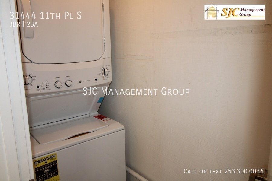 Three bedroom 2 bath duplex for rent in Federal Way property image