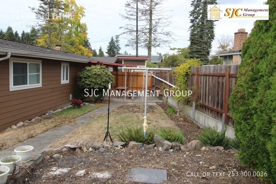 Three bedroom 2 bath duplex for rent in Federal Way property image