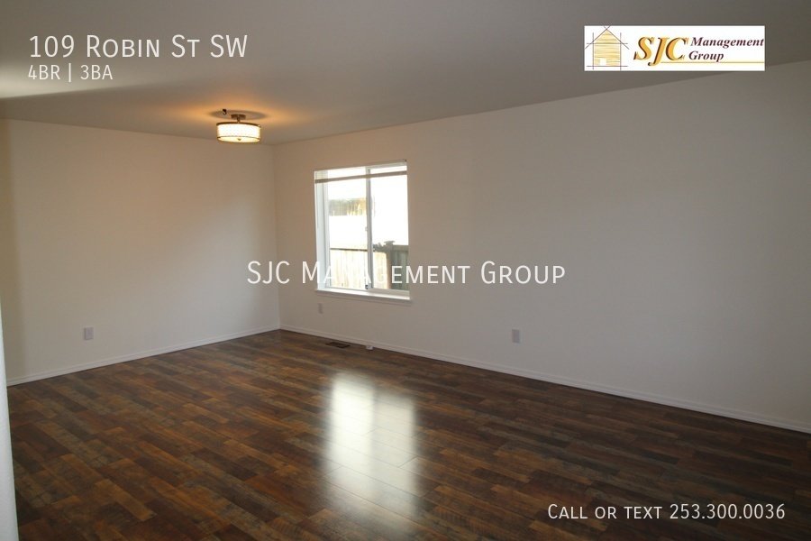 Four bedroom home for rent in Orting property image