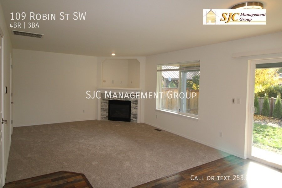 Four bedroom home for rent in Orting property image