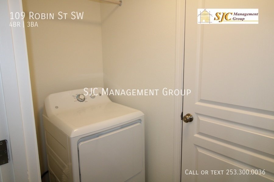 Four bedroom home for rent in Orting property image