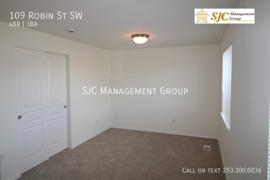 Four bedroom home for rent in Orting property image