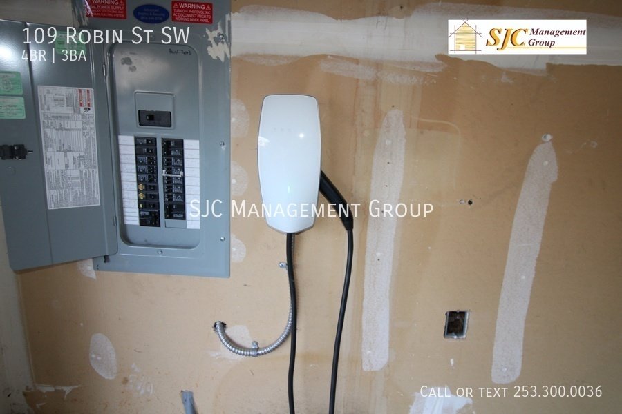 Four bedroom home for rent in Orting property image