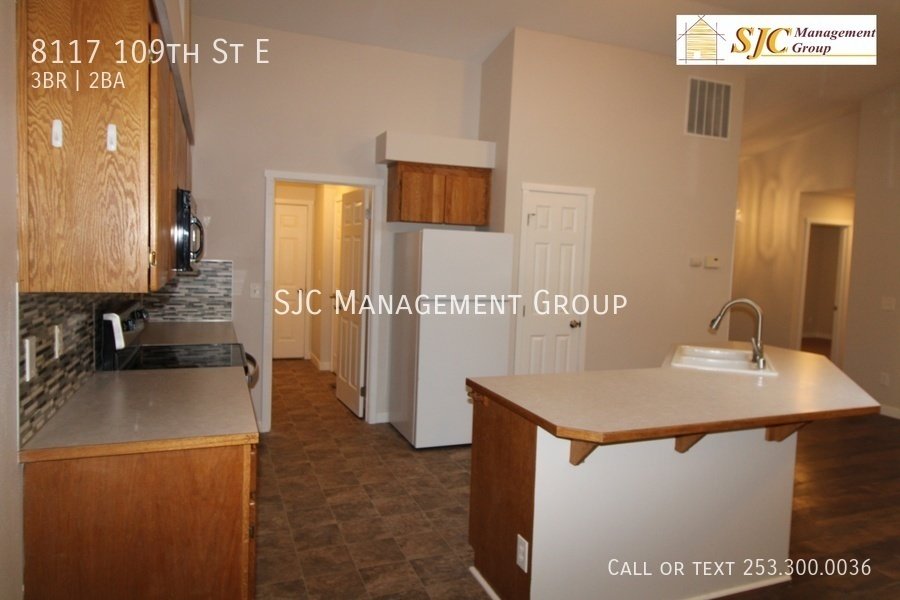 Three Bedroom 2 Bath Duplex South Hill Puyallup property image