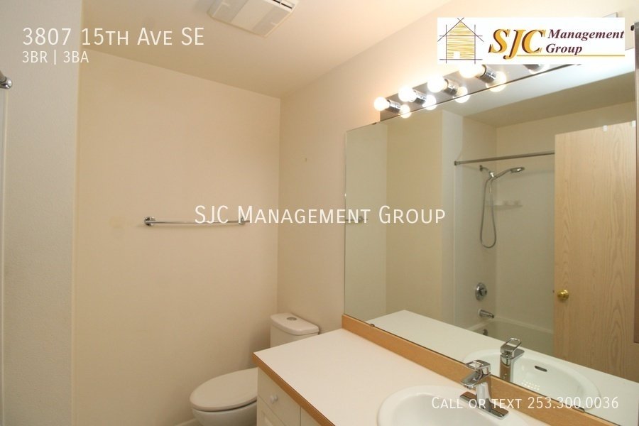 Three bedroom home for rent in Puyallup property image