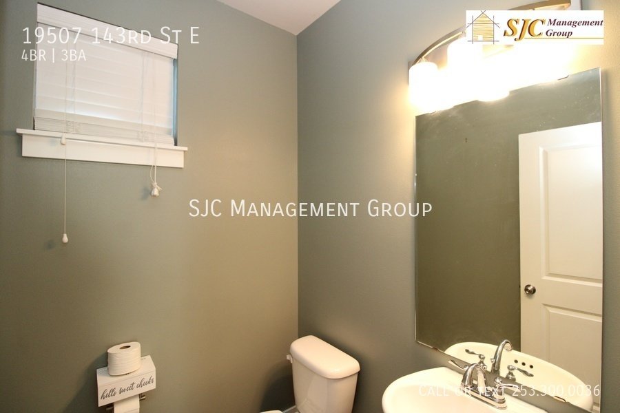 Four bedroom home in Tehaleh neighborhood of Bonney Lake property image