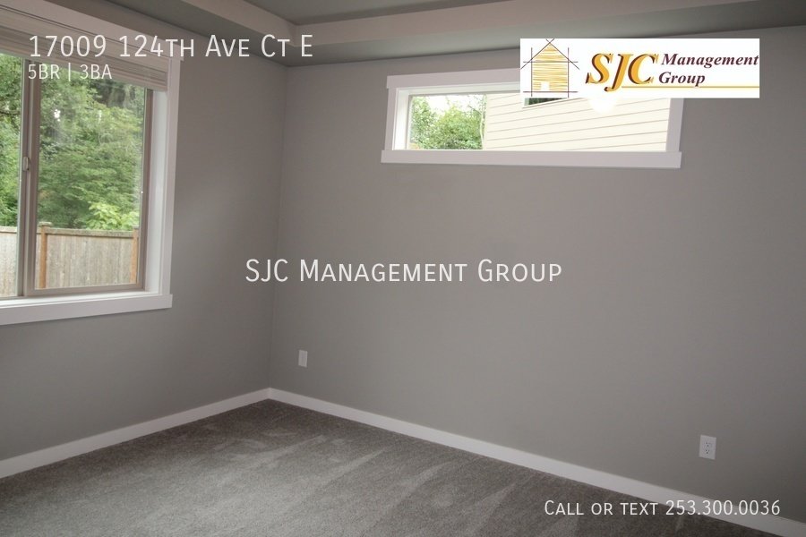 Five bedroom 3.5 bath home for rent in Puyallup property image