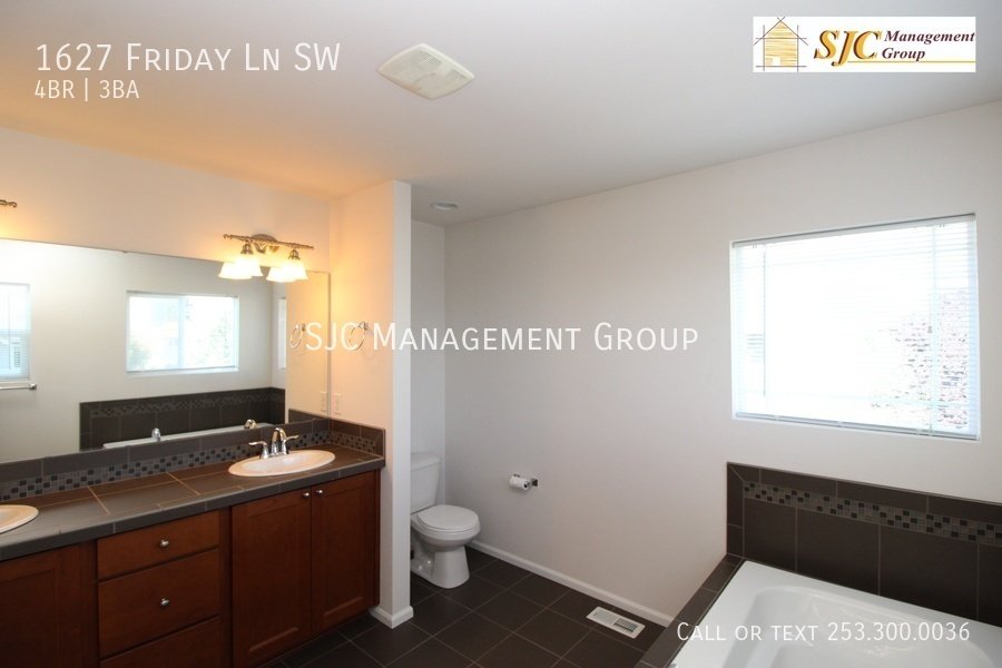 Four bedroom house in Tumwater for rent property image