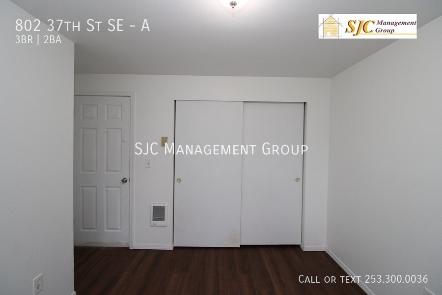 Three bed, one and a half bath town-home for rent in Auburn. property image