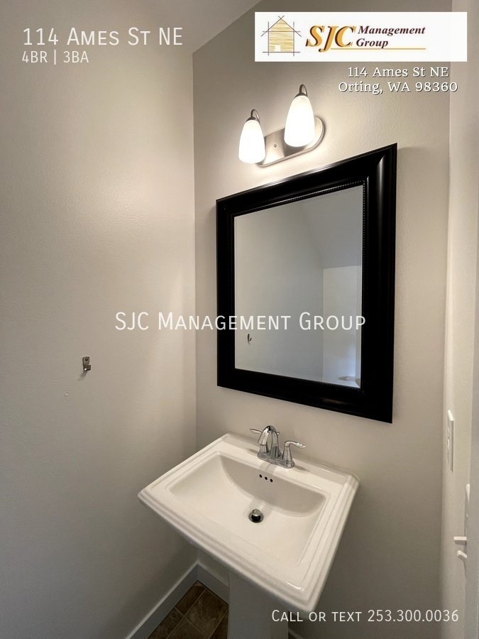 Four bedroom home for rent in Orting property image