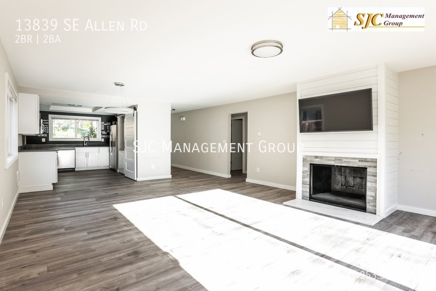 Two bedroom home for rent in Bellevue property image