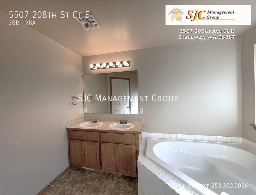 Three bedroom home for rent in Spanaway property image